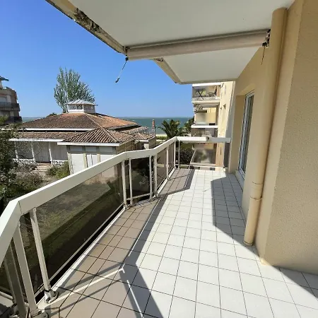 T3 à Avec Balcon - 4 Couchages, Proche Plage, équipé - Fr-1-474-202