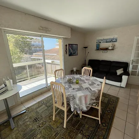 T3 A Avec Balcon - 4 Couchages, Proche Plage, Equipe - Fr-1-474-202 *