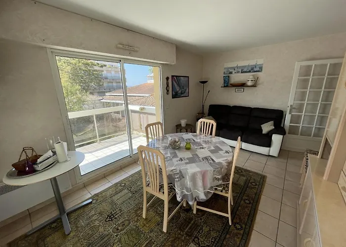 T3 A Avec Balcon - 4 Couchages, Proche Plage, Equipe - Fr-1-474-202 *