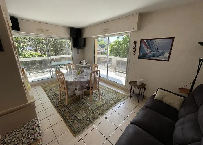 Apartment T3 A Avec Balcon - 4 Couchages, Proche Plage, Equipe - Fr-1-474-202 *